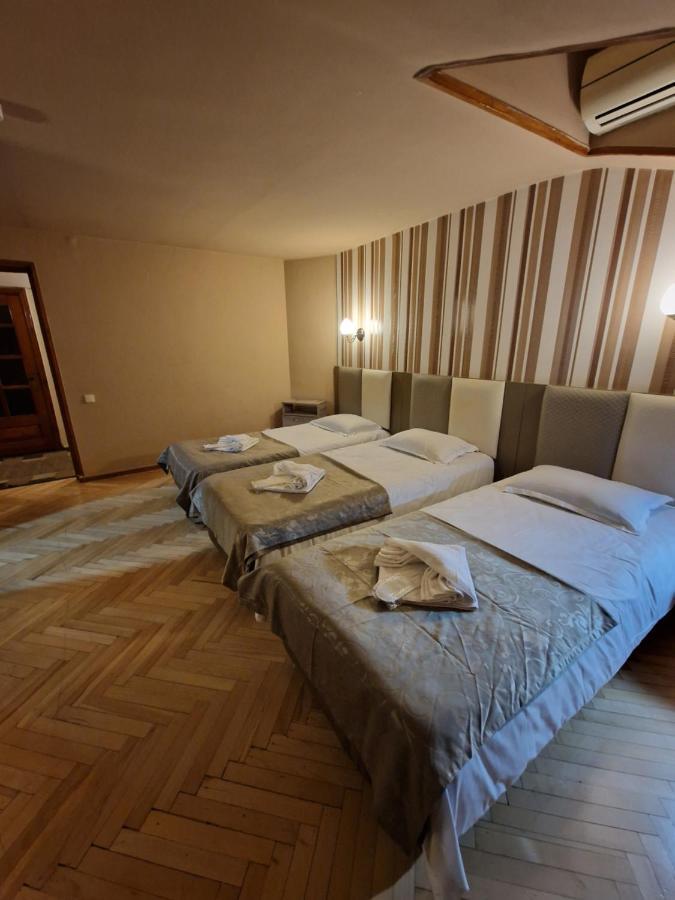 Georgian House 3*
