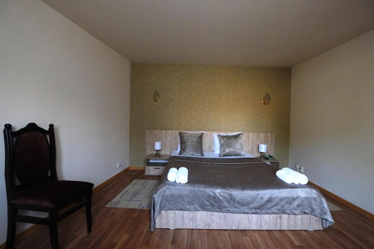 Georgian House Hotel